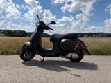 Vespa GTS 300 * Neuwertig * Unfall-/Umfallfrei - Vespa Motorräder in Stuttgart