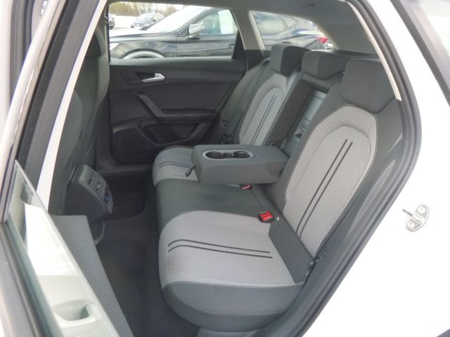 Fahrzeugabbildung Seat Leon Sportstourer 2,0 TDI >AUT/NAV/LED/SHZ/PDC<