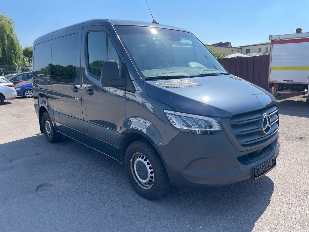 Image of Mercedes-Benz Sprinter