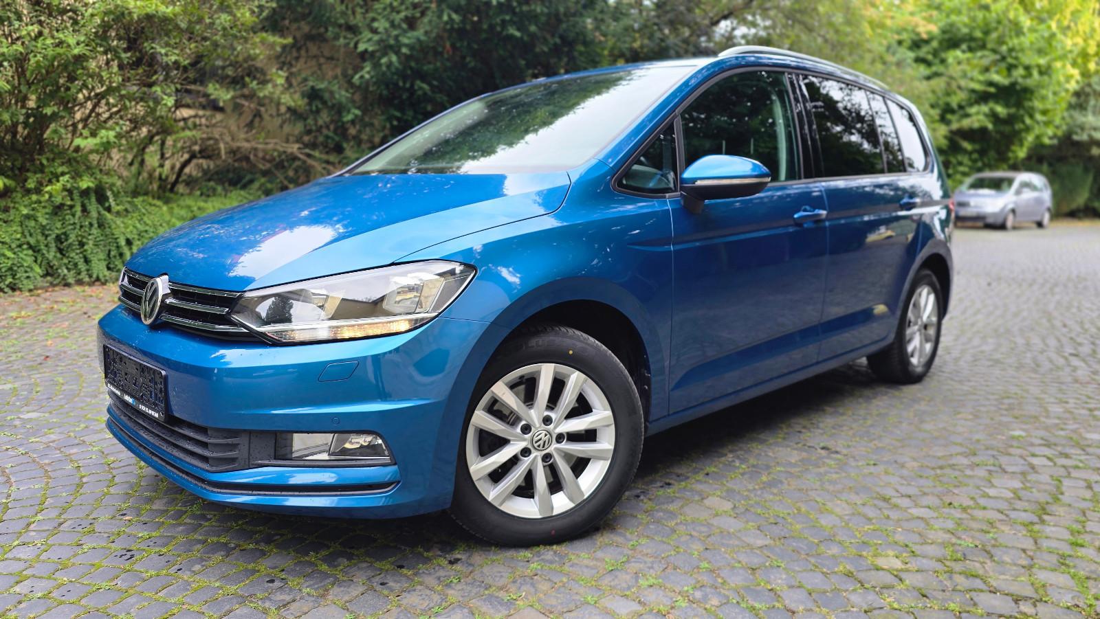 Volkswagen Touran Comfortline*7.SITZER|AHK|ACC|NAVIGATION*