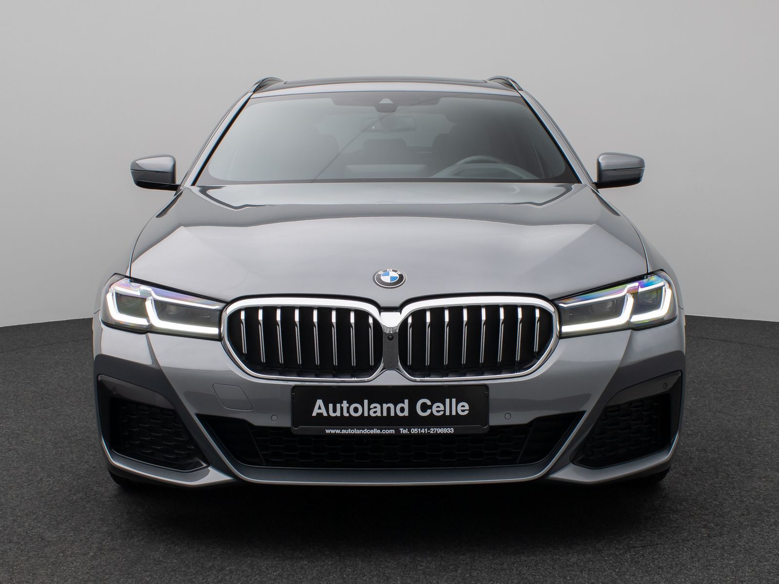 Fahrzeugabbildung BMW 530i M Sport Panorama 360°Laser HUD DAB H/K 19"