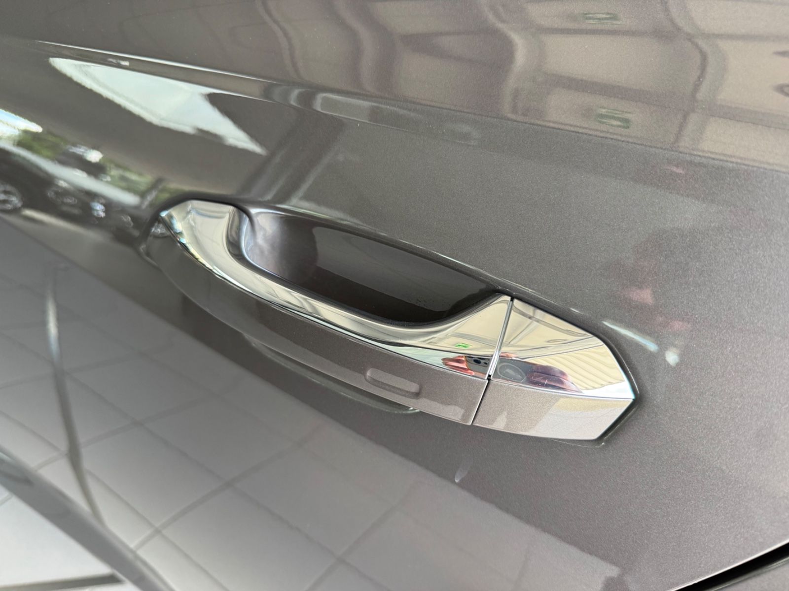 Fahrzeugabbildung Audi A6 50 TFSI e quattro design/LEDER/AHK/CARPLAY/1H
