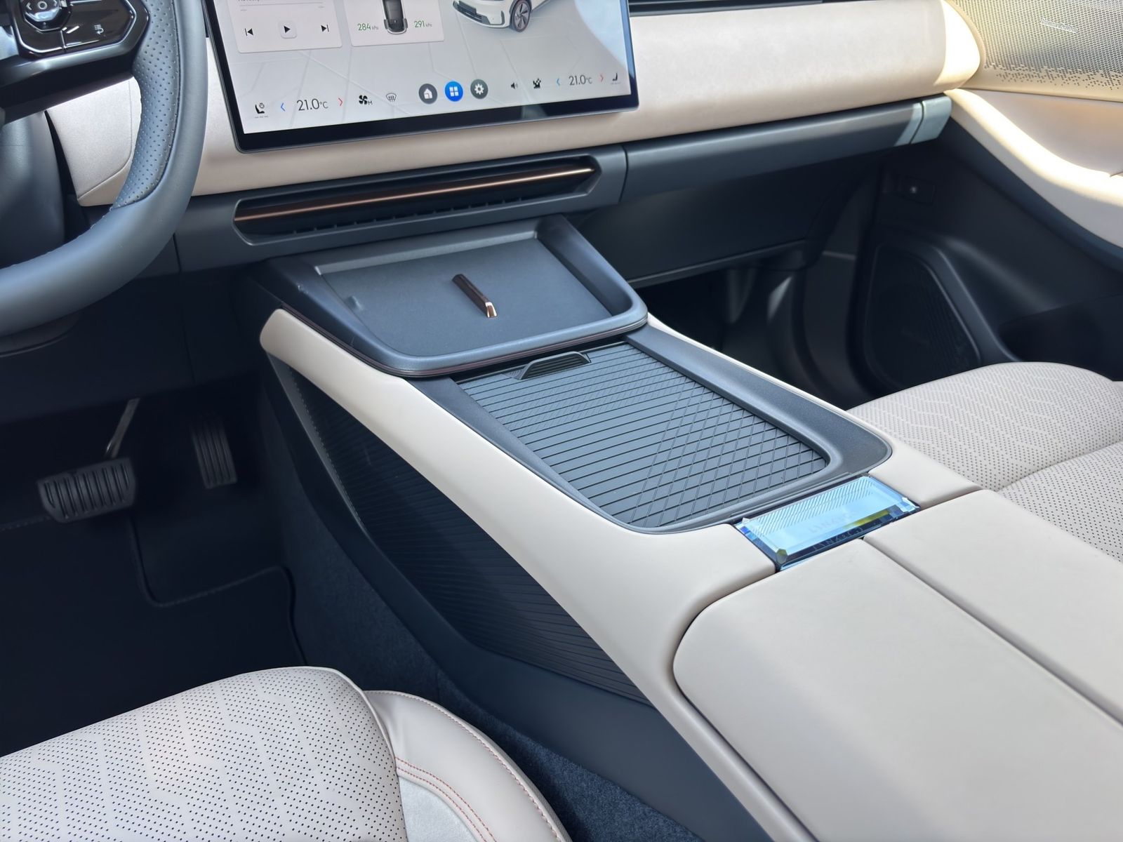 Lynk&Co 08 - Bild 11