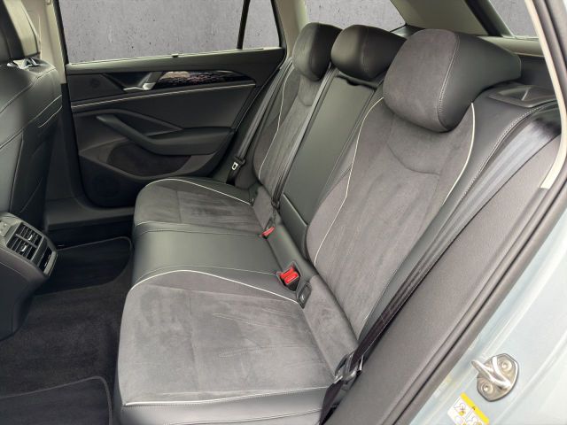 Passat Variant Elegance 2.0 TDI DSG Sportpaket
