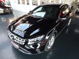 Mercedes-Benz GLA 200 Urban/Automatik/Navi/LED/PDC+Kamera/Pano - Mercedes-Benz GLA 200: Schwarz