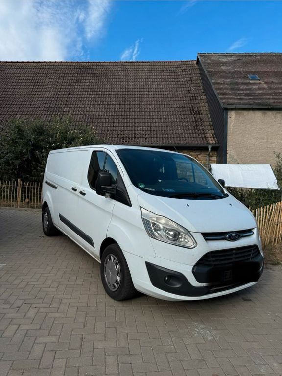 Image of Ford Transit Custom