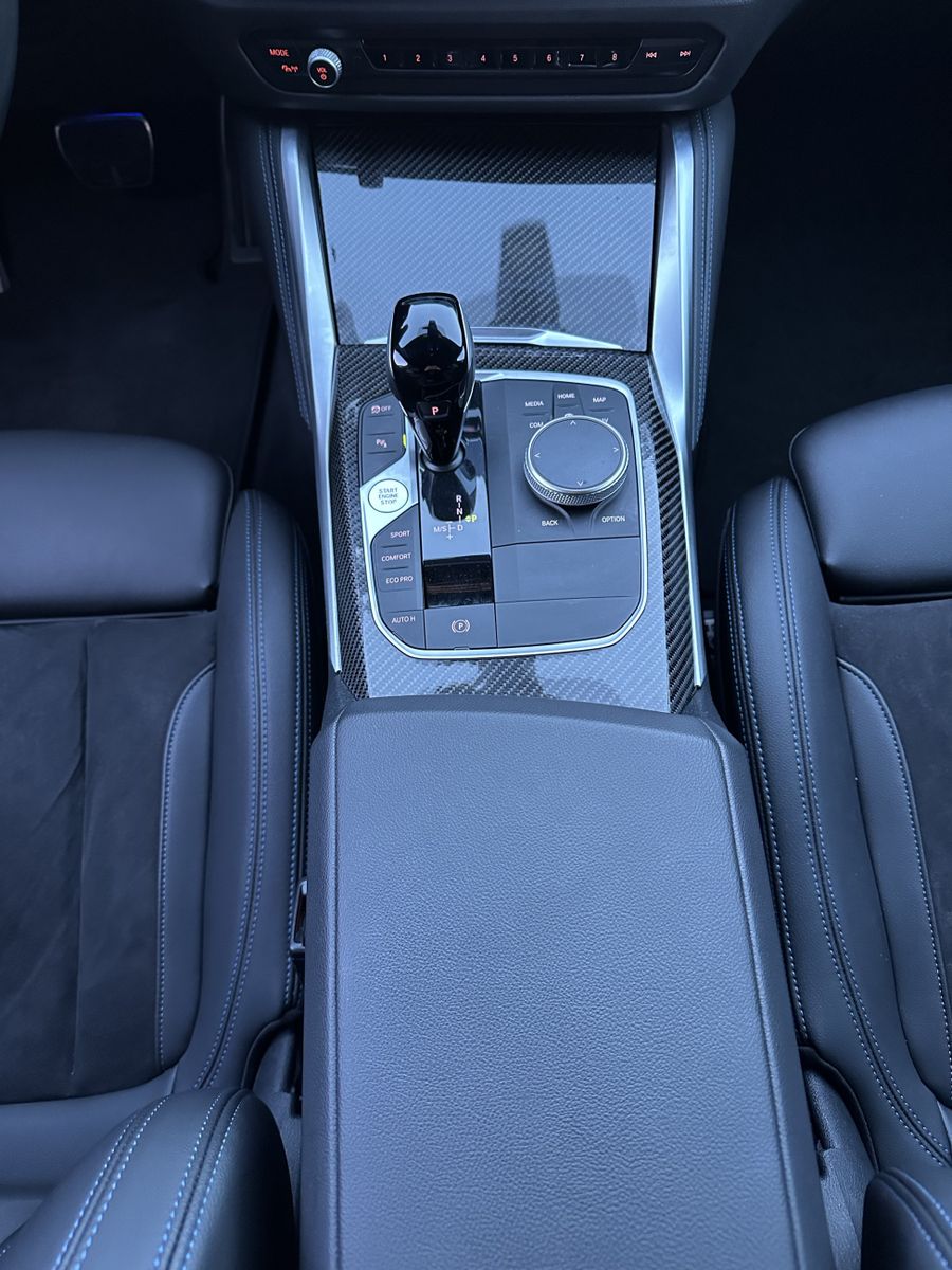 Fahrzeugabbildung BMW 420d Gran Coupé M-Sport NAV+LED+AHK+ACC+H&K+18ZO