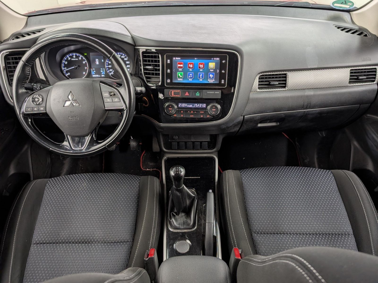MITSUBISHI Outlander 2.0 MIVEC Edition Kamera SHZ – Bild 13