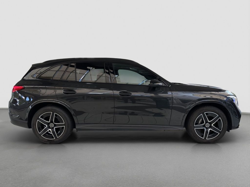 Fahrzeugabbildung Mercedes-Benz GLC 220 d 4MATIC AMG*Night*Nav*KeyLess*PDC*RFK