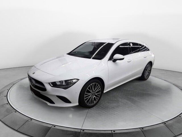 Fahrzeugabbildung Mercedes-Benz CLA 180 SB Style R-Kamera+SHZ+DAB+Carplay+18"