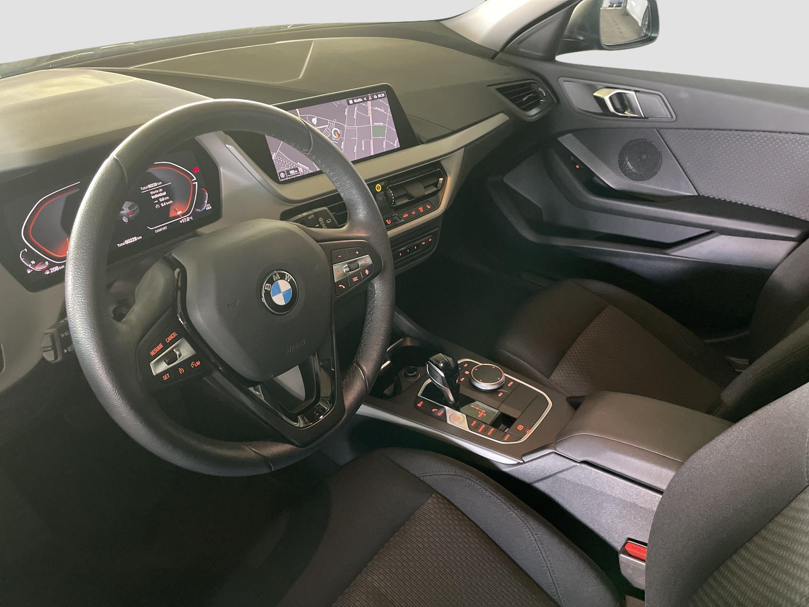 BMW 118 i LiveCockpitProf PDC LED Sitzheizung, миниатюра 7