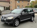 Volkswagen Touareg V6 TDI*AUTOMATIK*LEDER*NAVI*GARANTIE* - Volkswagen Touareg aus 2009: TDI