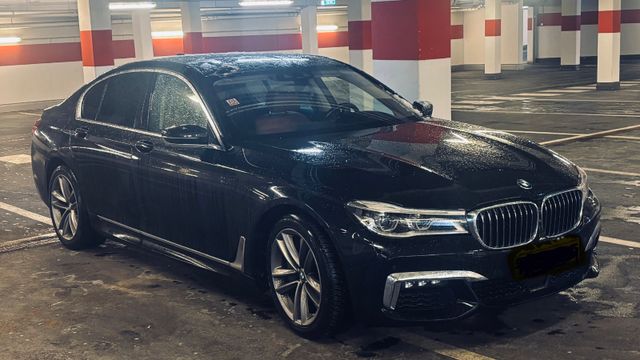 BMW 750d xDrive - M Paket Laser HeadUp Massage