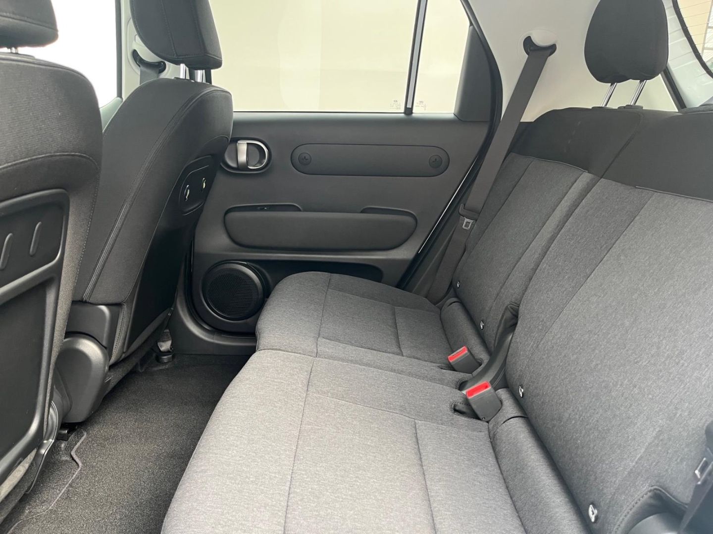 Hyundai INSTER – Bild 12