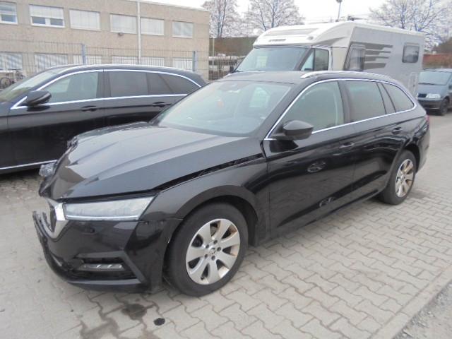 Skoda Octavia Combi First Edition