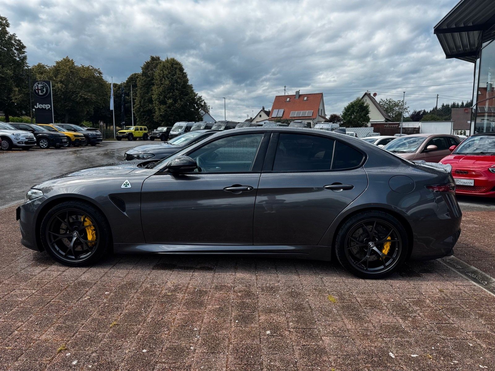 Fahrzeugabbildung Alfa Romeo Giulia Quadrifoglio 510PS 1.HAND NAVI KAMERA