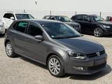 Volkswagen Polo V Comfortline*SHZ*MFL*PDC*Tüv 27 - gebrauchte VW Polo aus dem Jahr 2012