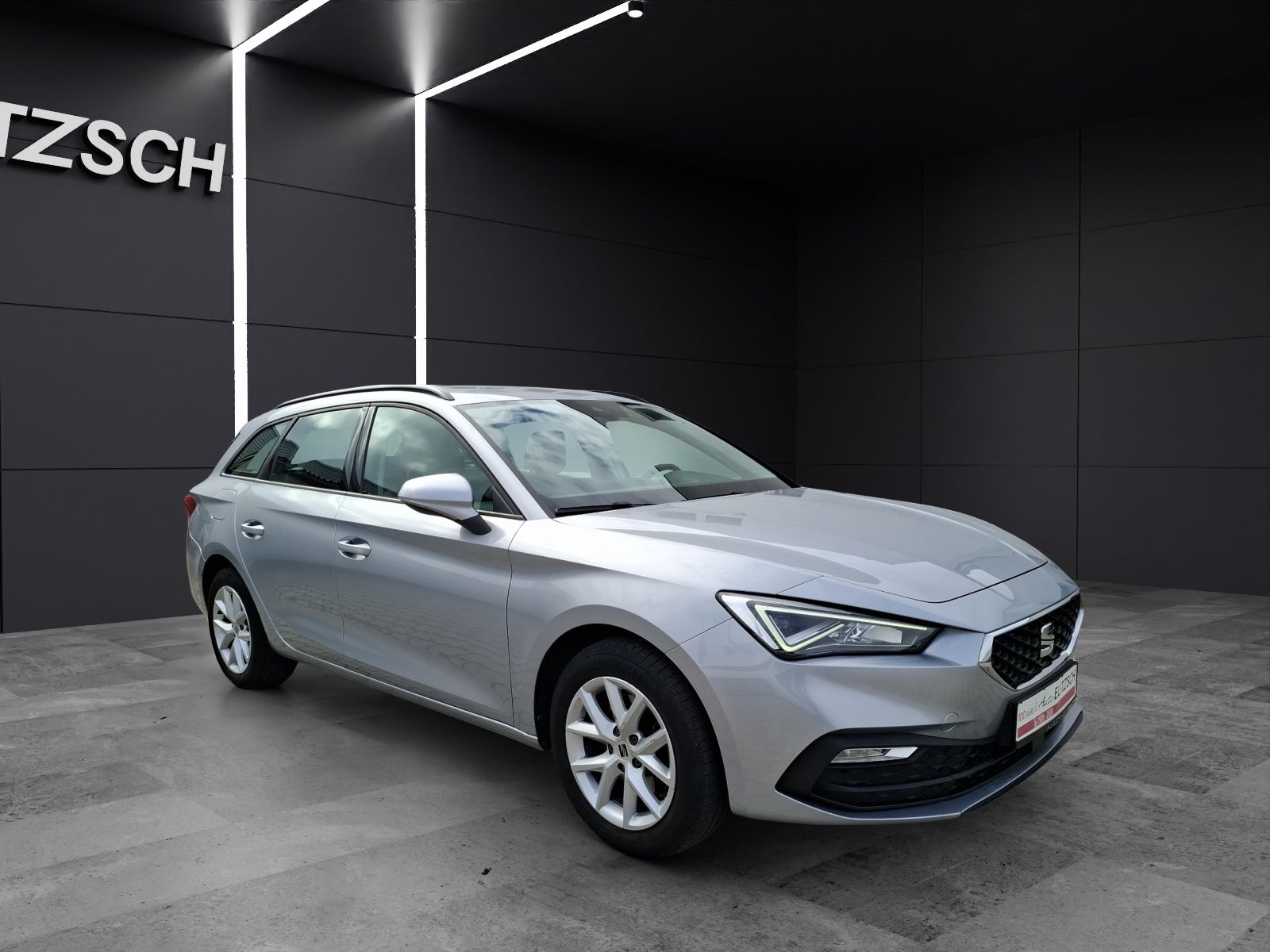 Fahrzeugabbildung SEAT Leon ST TDI Style DSG LED AHK Navi AID GRA PDC S