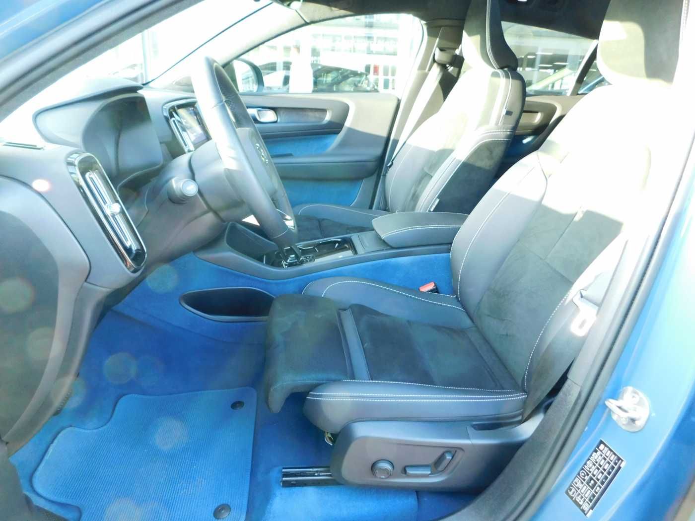 Fahrzeugabbildung Volvo C40 Recharge Twin 1st Edition Ultimate