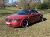 Audi TT Roadster 1.8T 110KW - Audi TT aus 2002: Roadster