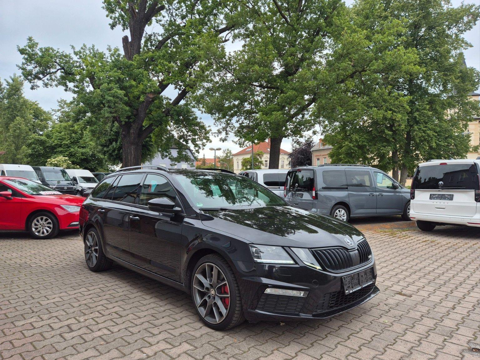 Skoda Octavia Combi RS 245,LED,Navi,Leder