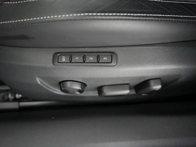 Superb COMBI SPORTLINE iV DSG+AHK+NAVI+LED+RÜCKF