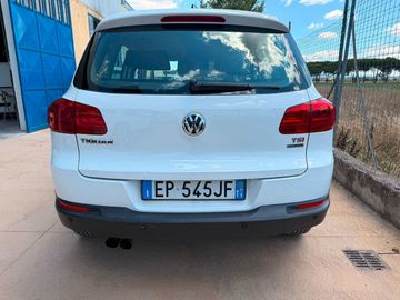 Volkswagen Tiguan - 5