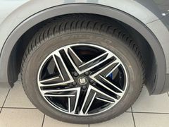 SEAT Tarraco Xcellence 4Drive /7Sitzer/360 Kamera/AHK