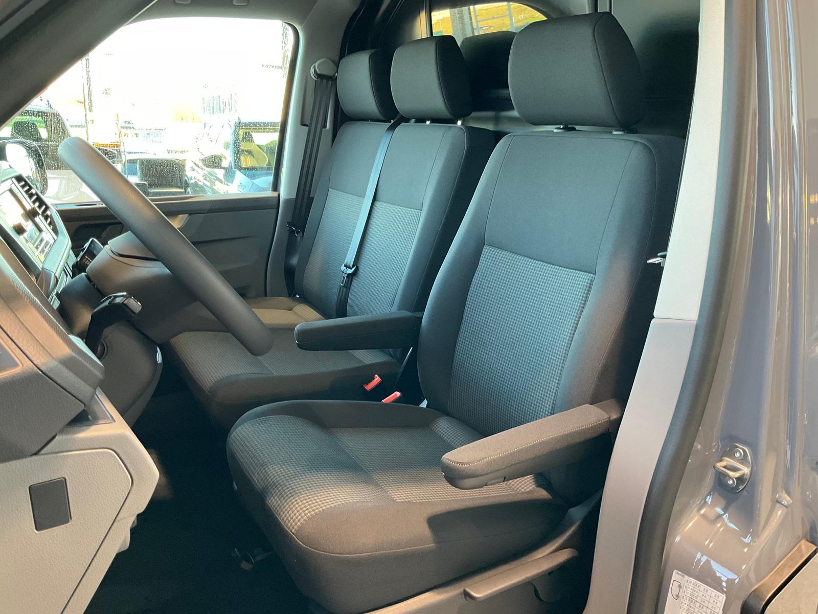 Volkswagen T6.1 Transporter 2.0TDI Kasten 150PS EPH SHZ APP