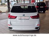 BMW X5 30d M-Paket *Durchgehend Scheckheftgepflegt* - BMW X5 in Hannover: M