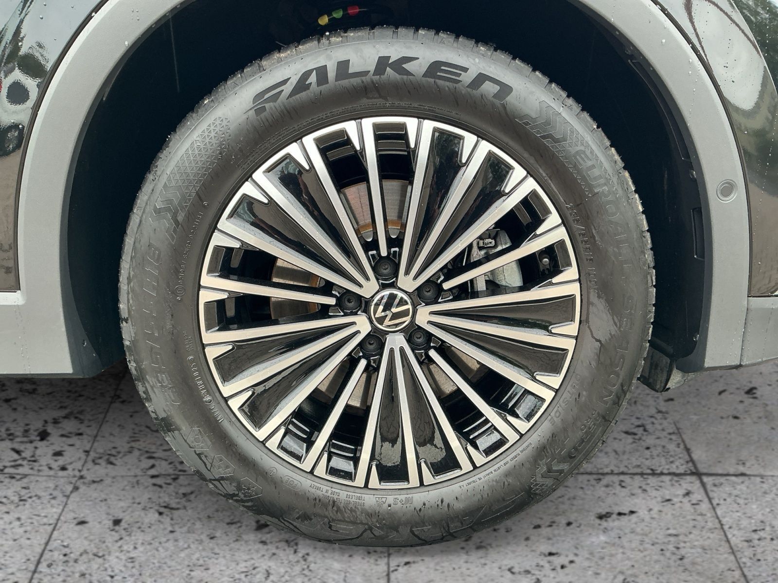 Volkswagen Tiguan - Bild 8