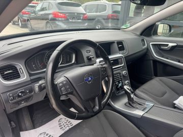 Volvo V60 - 11
