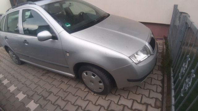 Skoda Fabia 1.4 16V Classic Combi Classic