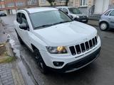 Jeep Compass Limited 4x4 - gebrauchte Jeep Compass aus dem Jahr 2012