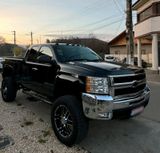 Chevrolet silverado 2500 hd ,6.6 V8 DURAMAX - mit Diesel-Antrieb: Duramax