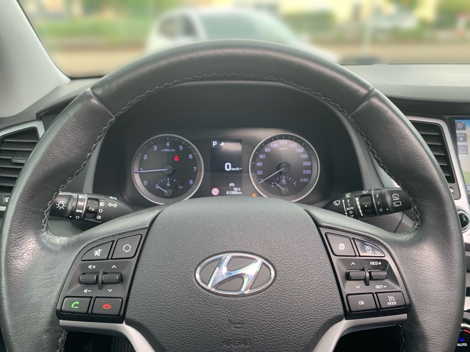 Fahrzeugabbildung Hyundai TUCSON 1.6 Turbo 7-DCT Premium 4WD Leder Pan.Dac
