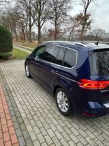 Volkswagen Touran 2.0 TDI/Highline/Standh./Pano/AHK/140KW - Volkswagen Touran: TDI 140