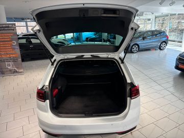Volkswagen Passat Variant - 9