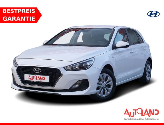 Hyundai i30 1.4 Pure Klimaanlage Tempomat Spurhalte USB