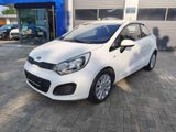 Kia Rio Klima/Radio-CD/16"-Alu/BC - Kia Rio aus 2012