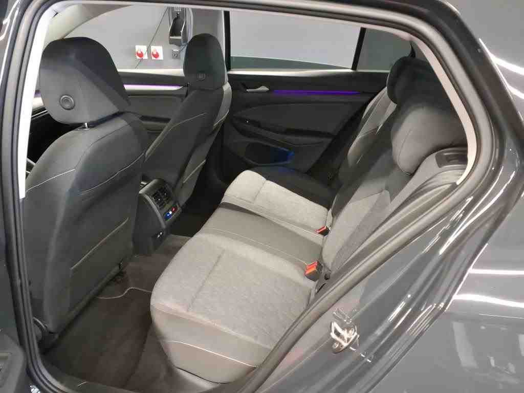 Volkswagen Golf - Bild 9