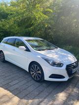 Hyundai i40 1.7 CRDi 85kW Comfort Comfort - Hyundai i40: Limousine