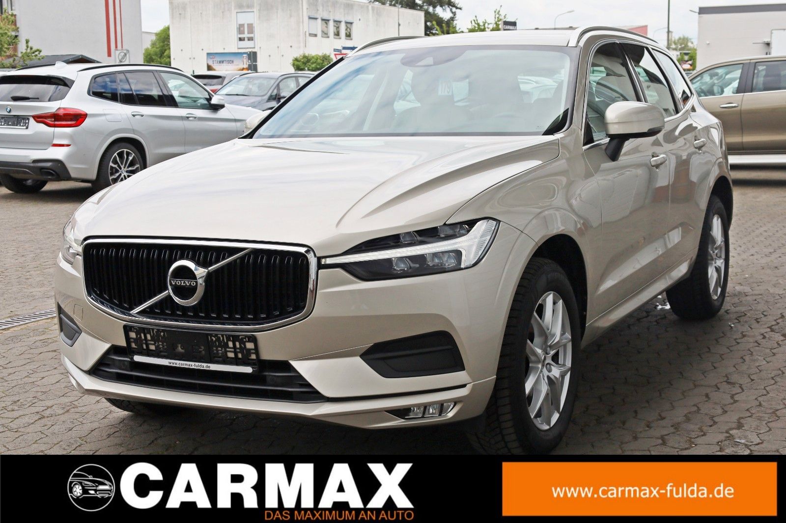Fahrzeugabbildung Volvo XC60 Momentum Pro Leder,Navi,LED,SH,IntelliSafe