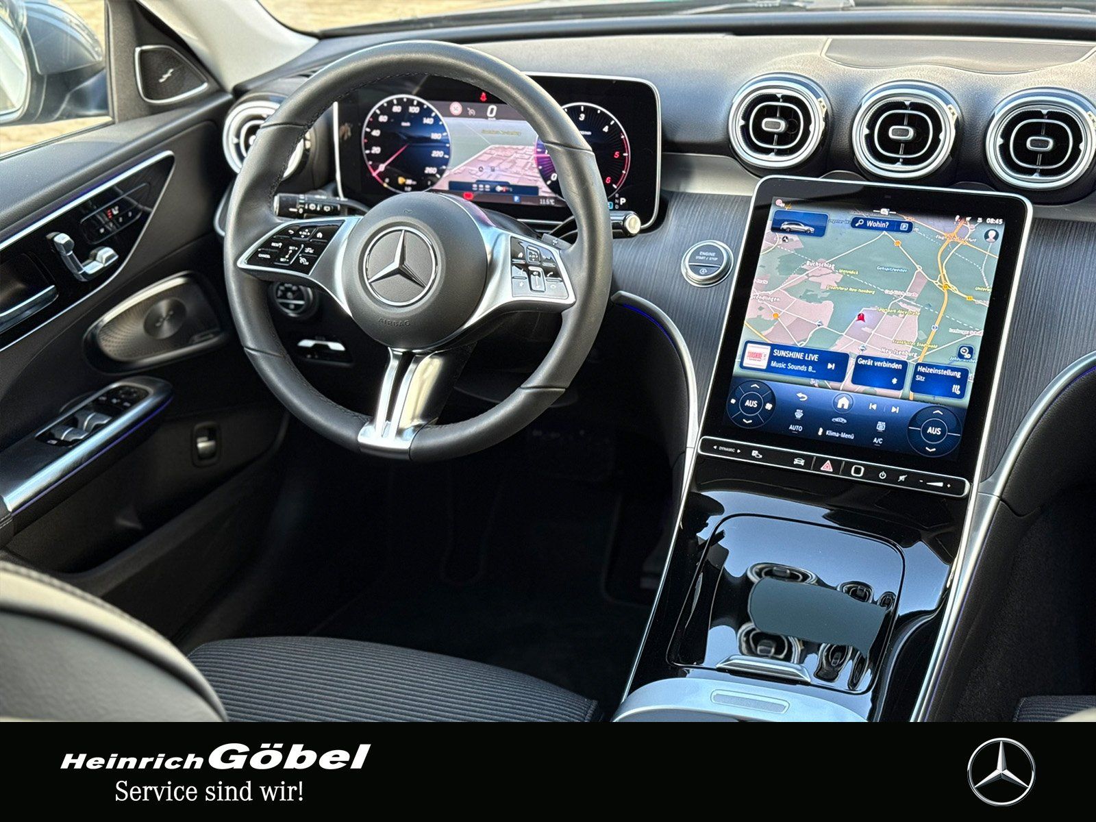 Fahrzeugabbildung Mercedes-Benz C 220 d T 4MATIC*AHK*BURMESTER*DIGITAL LIGHT*