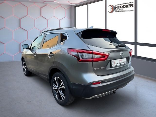 Fahrzeugabbildung Nissan QASHQAI 1.2 DIG-T 6MT 4x2 N-Connecta Design BF A