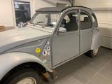Citroën 2 CV - Citroën 2 CV mit Schiebedach