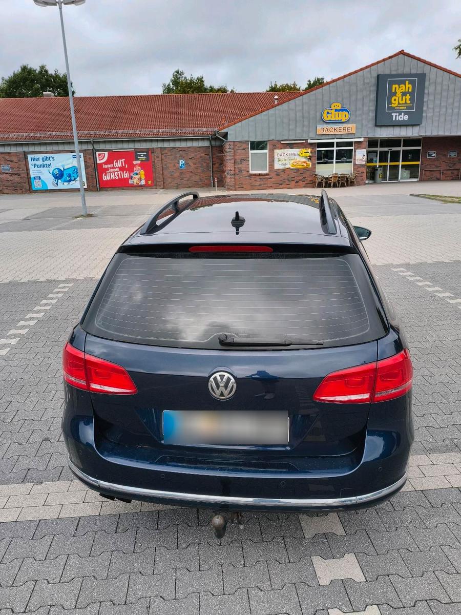 Volkswagen Passat 2011 — photo 5