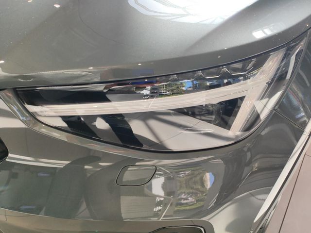 VOLVO XC 40 (Bild 8 von Array)