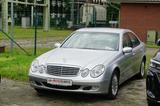 Mercedes-Benz E 240 ELEGANCE /Gepflegt!/Wenig KM/TOP ZUSTAND! - Mercedes-Benz E 240 mit Benzin-Antrieb