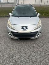 Peugeot 207 SW - Peugeot 207 aus 2010: SW